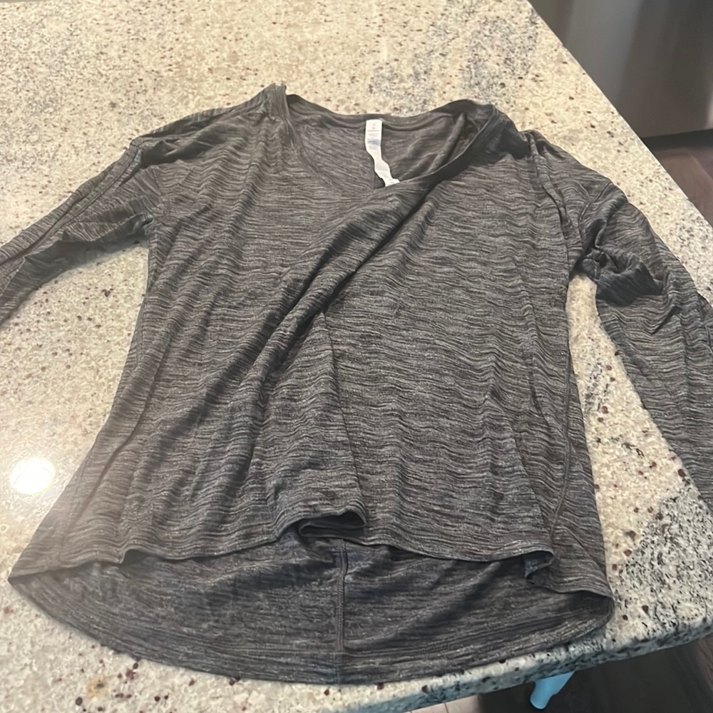 Long sleeve LuluLemon shirt